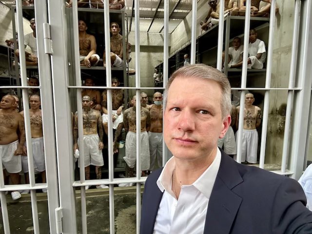 What is CECOT 60 minutes